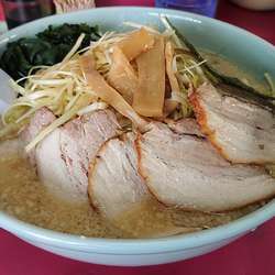 ネギチャーシューメン 大盛り ネギ増し 油多め