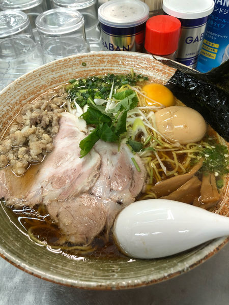 「ウマヅラハギ出汁醤油ラーメン」@覆麺 智の写真