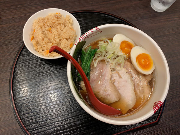 「特製らーめん1030円、だし炊きごはん20円」@麺処 あす花の写真