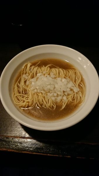 「煮干しそば」@灰汁中華 丿貫 福富町本店の写真