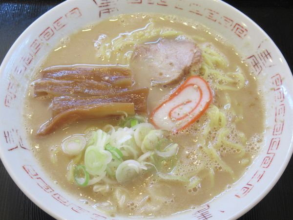 「ラーメン（600円）」@紋食堂の写真
