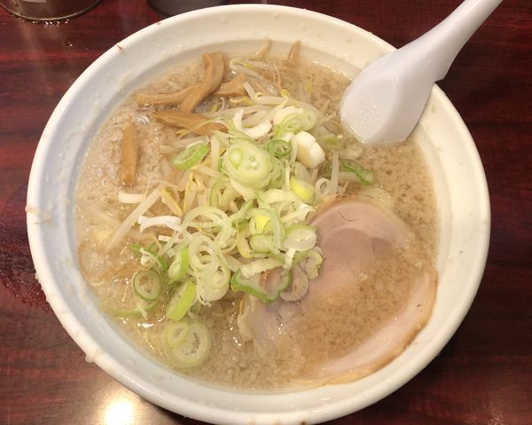 「醤油　脂ふつう」@こってりらーめん なりたけ 本八幡店の写真