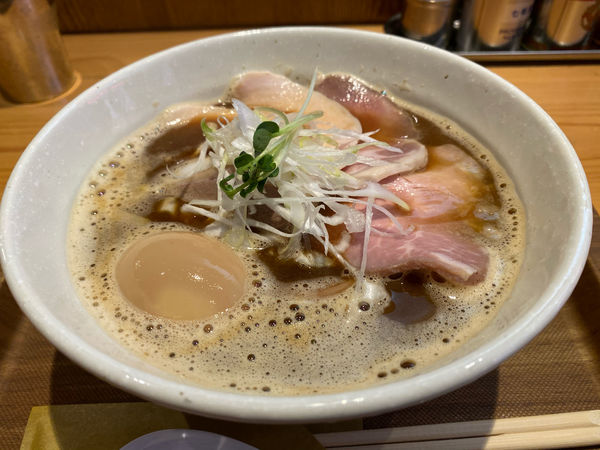 「特製　烏賊干鶏白湯そば」@新橋 纏 不動前店の写真