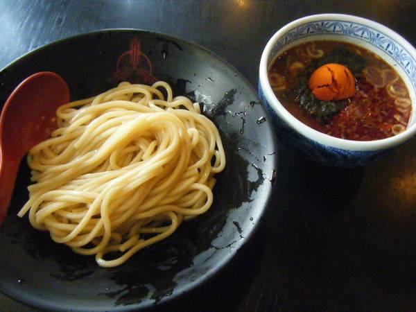 「灼熱つけ麺（極限、小）」@つけ麺専門店 三田製麺所 国分寺並木店の写真