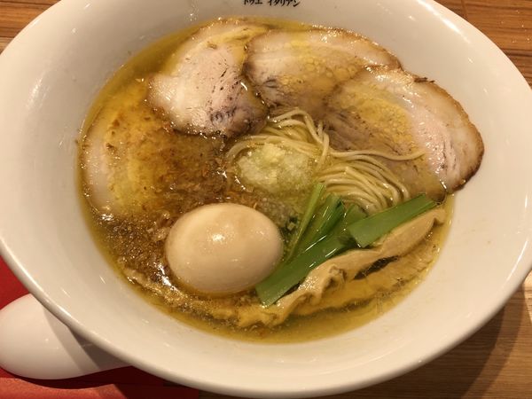 「具だくさん塩らぁ麺」@due Italian 溝口の写真