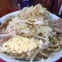 小ラーメン　ニンニクマシマシヤサイ