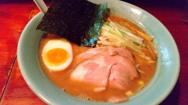 「ネギの普通盛り750円+150円」@ラーメン専門店 モンゴメリーの写真