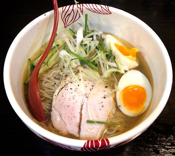 「【夏季限定】冷たいしおらーめん(味玉)」@麺処 あす花の写真