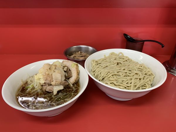 「小ラーメン　つけ麺　ニンニク味　ほぐし豚」@ラーメン二郎 茨城守谷店の写真