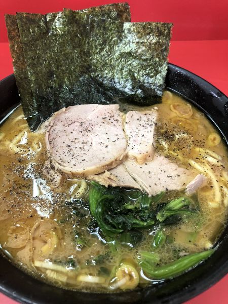 「ラーメン＋ライス」@ラーメン杉田家の写真