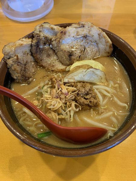 「北海道味噌炙りチャーシュー麺」@麺場 田所商店 宮前店の写真