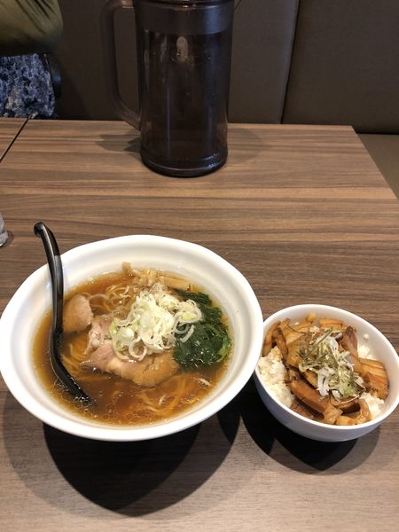 「支那そば、チャーシュー丼」@中華ひろとの写真