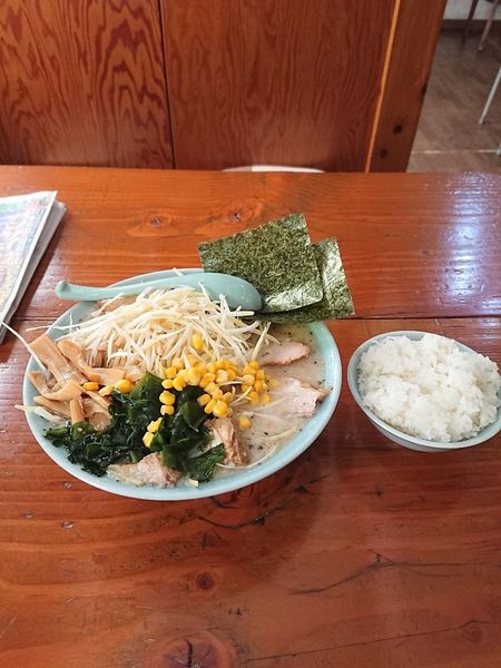 「塩ネギチャーシュー 半ライス」@ラーメンショップ 佐野店の写真