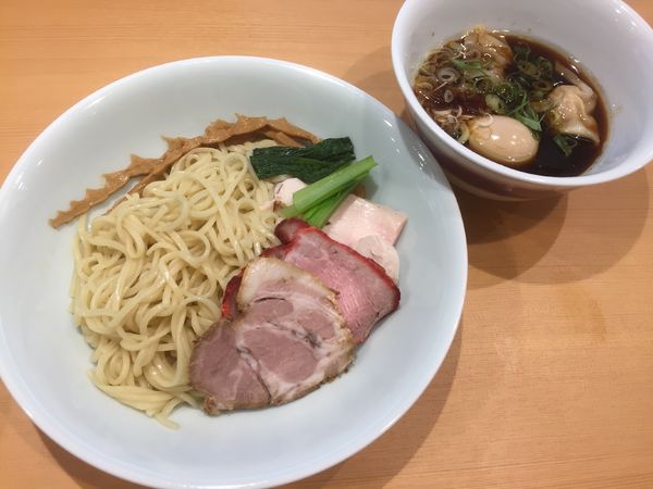 「醤油特製つけ麺」@らぁ麺 すぎ本の写真