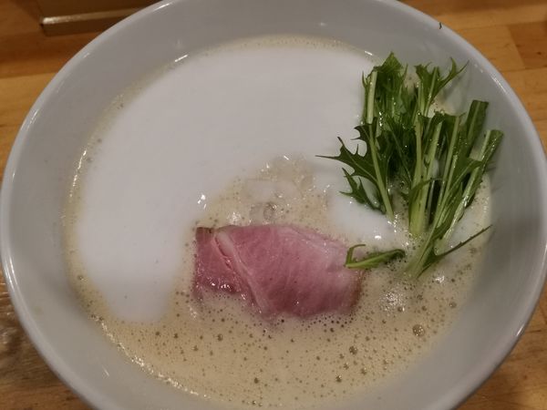 「ふく流らーめん」@ふく流らーめん 轍 本町本店の写真