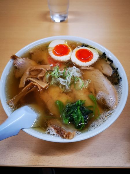 「チャーシューメン+味玉」@麺屋 ようすけの写真