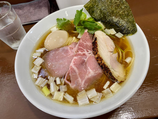 「上中華醤油」@中華そば うお青の写真