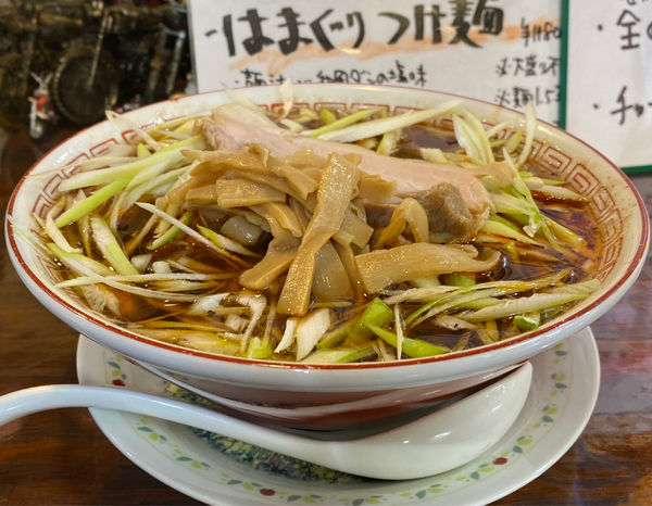 「スパイシー鶏ガラ中華そば850円他」@麺酒処 ふくろうの写真