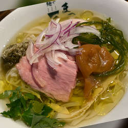 梅と昆布の冷し塩そば 900円