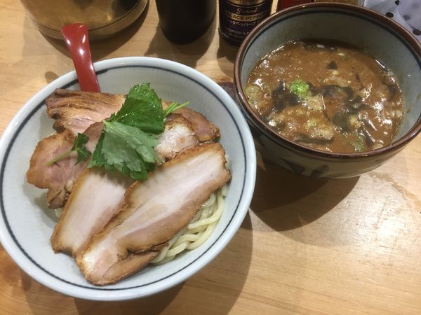 「濃厚煮干つけ麺 並盛＋トッピング特製仕様」@煮干麺 月と鼈の写真