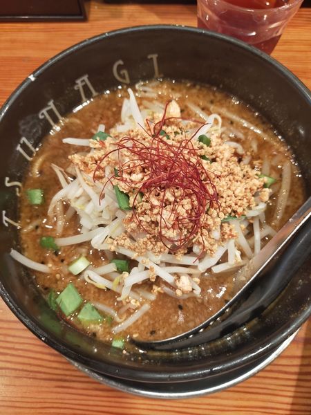 「味噌カレーラーメン」@らぁ麺屋 つなぎの写真