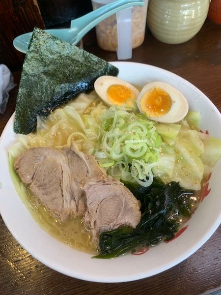 「キャベツらーめん 850円　味玉クーポン利用」@さつまっこ 平和島店の写真