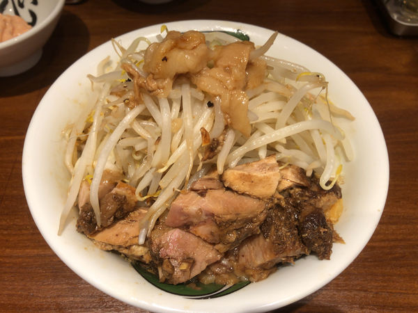 「汁無しそば」@ラーメン 雷 東京本丸店の写真