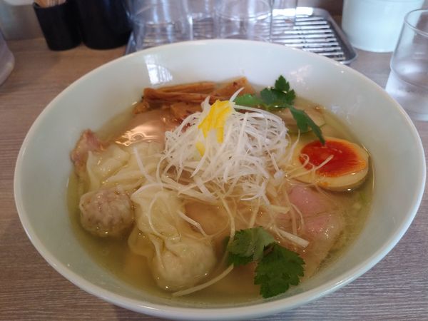 「特製塩そば」@中華そば 和渦 TOKYOの写真