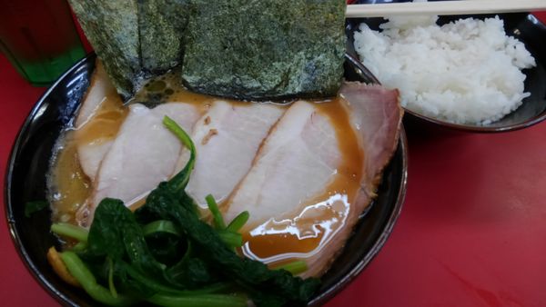 「チャーシュー麺、ライス」@田上家の写真