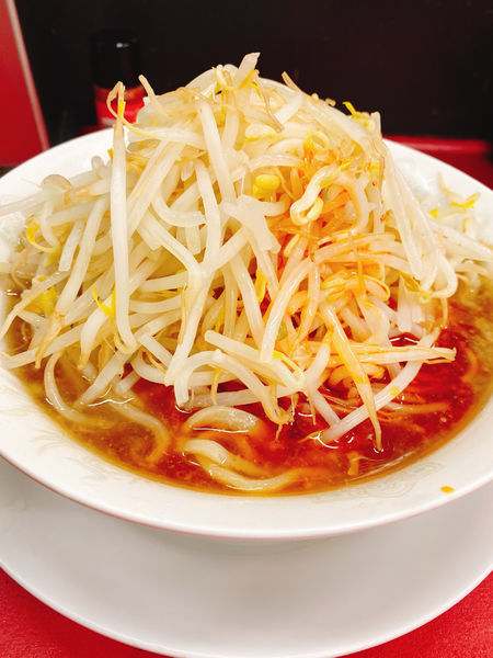 「ラーメン中　ラー油　野菜増し」@豚男 -BUTAMEN-の写真