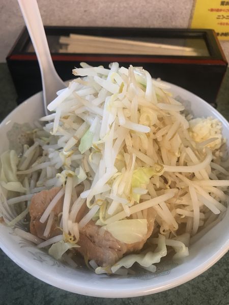「ラーメン、ヤサイ、ニンニク、アブラ」@ラーメン二郎 新宿小滝橋通り店の写真