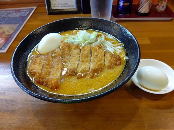 「味噌カツ拉麺(並盛・140g)950円→ミニ麻婆丼280円」@鳴馬良の写真
