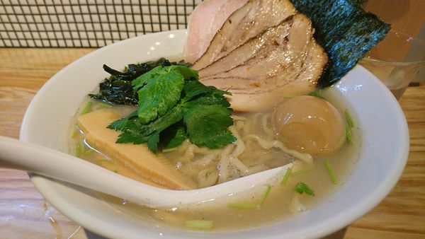 「【昼】全部入り貝塩ラーメン」@らーめん 改の写真