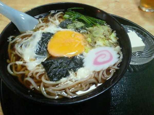 「月見そば 650円」@奈可゛島食堂の写真