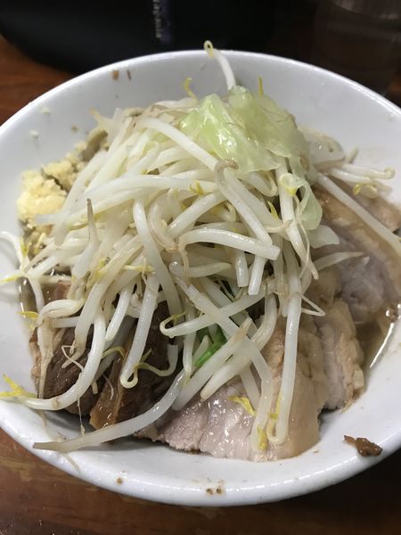 「ラーメン　豚入り」@蓮爾 新町一丁目店の写真