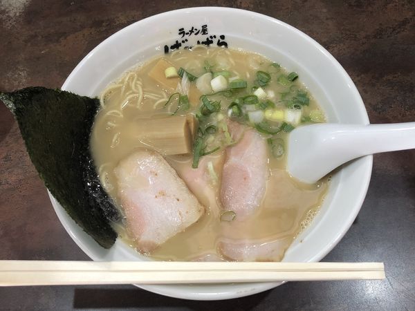 「らーめん　￥７４０」@ラーメン屋 ばーばら 幸田店の写真