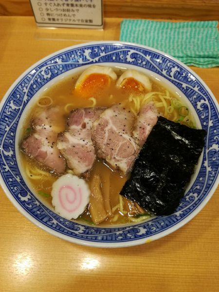 「特製中華そば」@中華そば 青葉 中野本店の写真