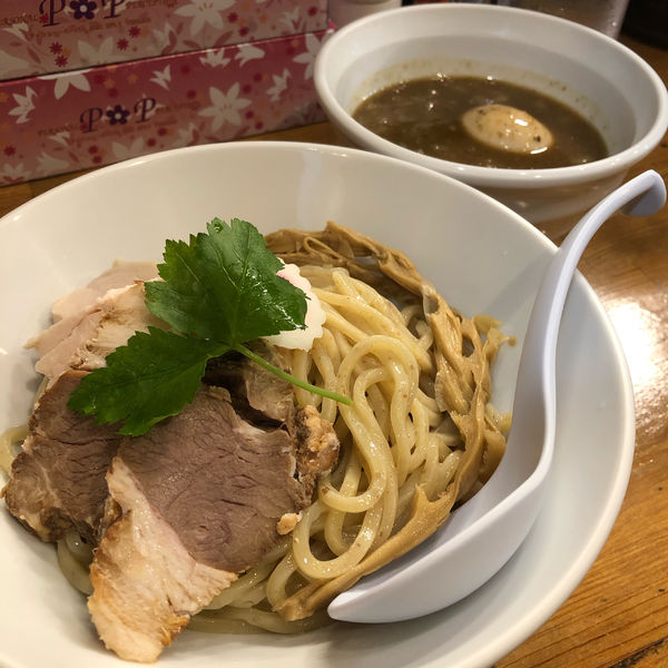 「濃厚煮干しつけ麺　並　味玉」@つけ麺 弐☆゛屋の写真