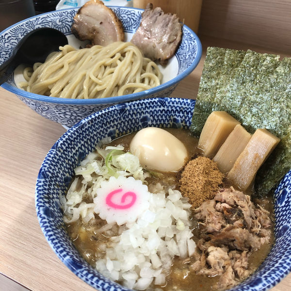 「つけ麺並　+ 特製トッピング　1100円」@狼煙 大宮店の写真
