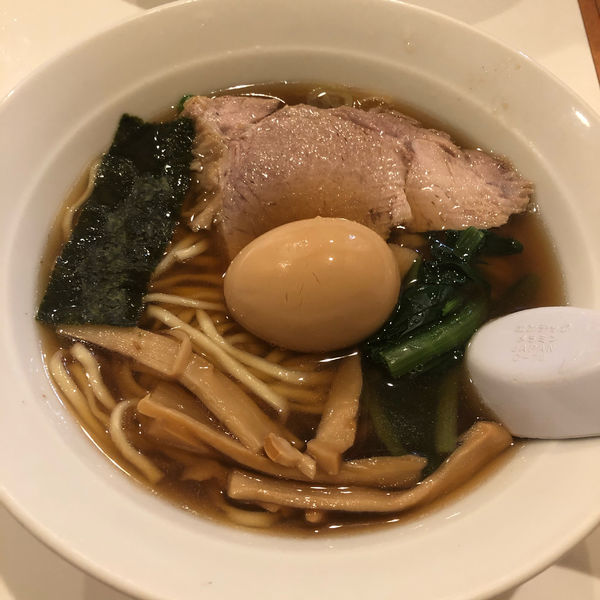 「らぁめん　半熟煮卵」@らぁめん ほりうち 新橋店の写真