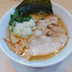 あごだし塩(トッピング:ちゃーしゅー２枚)