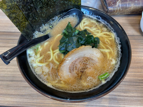 「濃厚豚骨醤油」@えび豚骨拉麺 春樹 蒲田店の写真