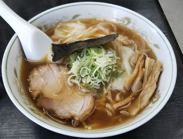 「ワンタン麺」@支那そば はせべの写真