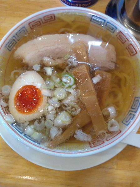 「半味玉ラーメン (クーポン無料) 餃子3個 290円」@手打ち中華蕎麦 麺屋 工藤の写真
