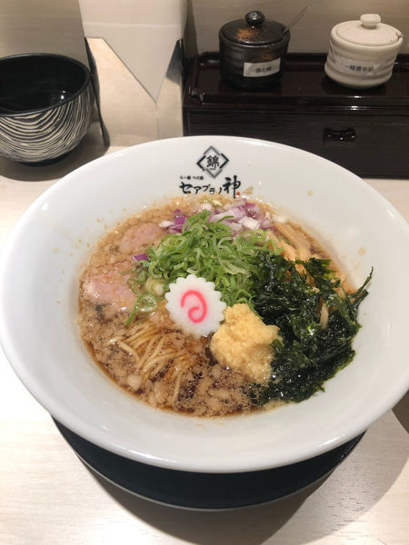 「背脂生姜醤油そば」@錦 セアブラノ神の写真