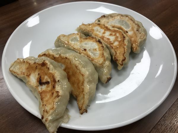 「餃子　550円」@朱華飯店 小田原店の写真