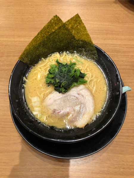 「豚骨醤油」@横浜家系ラーメン 一蓮家 明石店の写真