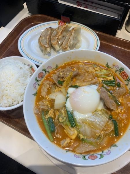 「肉玉スタミナ麺（フェアセットB）990円」@餃子の王将 渋谷ハチ公口店の写真