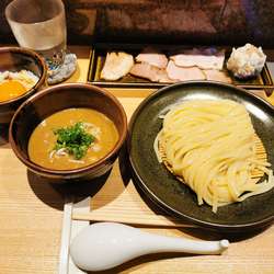 つけ麺全部乗せ濃厚卵かけご飯