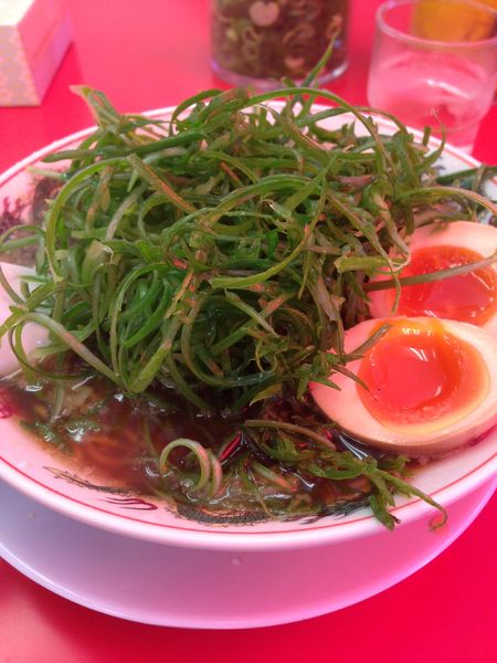 「特製醤油九条ネギラーメン」@ラーメン 魁力屋 東久留米店の写真